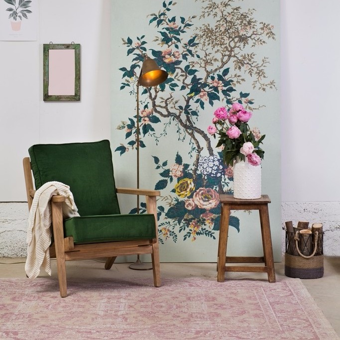 האביב של תומיק