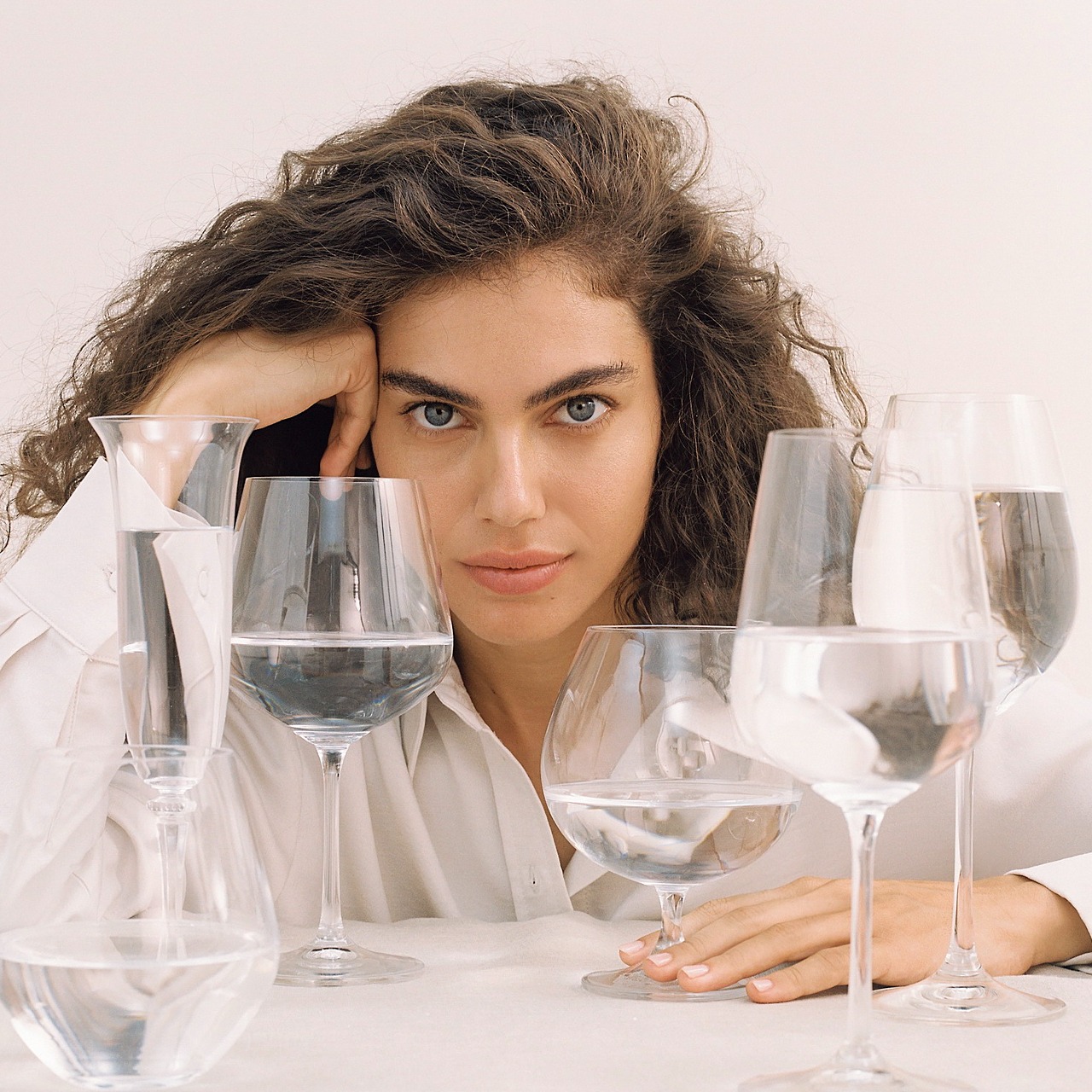 הכירו את קסטרו הום