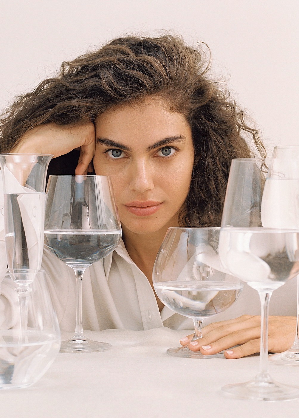 הכירו את קסטרו הום