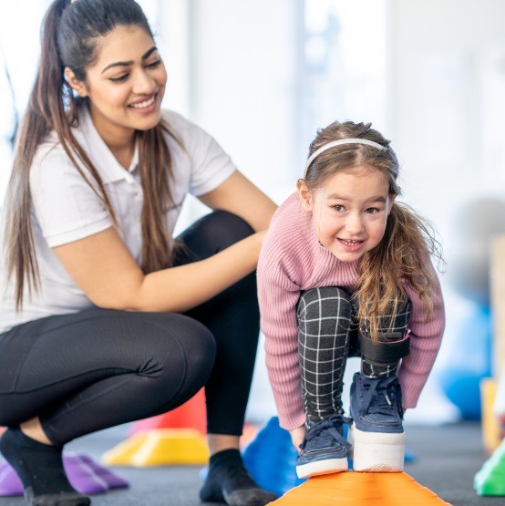 כוחו של טיפול רגשי לילדים: טיפוח רווחה נפשית